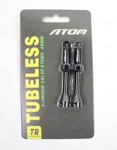 VÁLVULA NEGRO TUBELESS CON REMOVEDOR ATOM 48MM FR11D